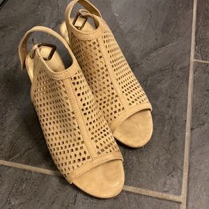 Mesh peep top booties